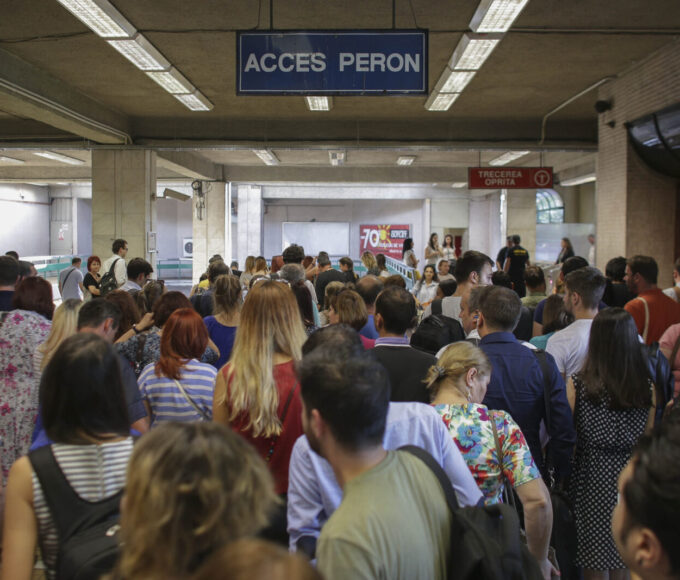 OPINIE | Metroul bucureștean mai scump într-o Europă fără combustibil, într-o Capitală cu trenuri blocate și transport public „pe datorie”