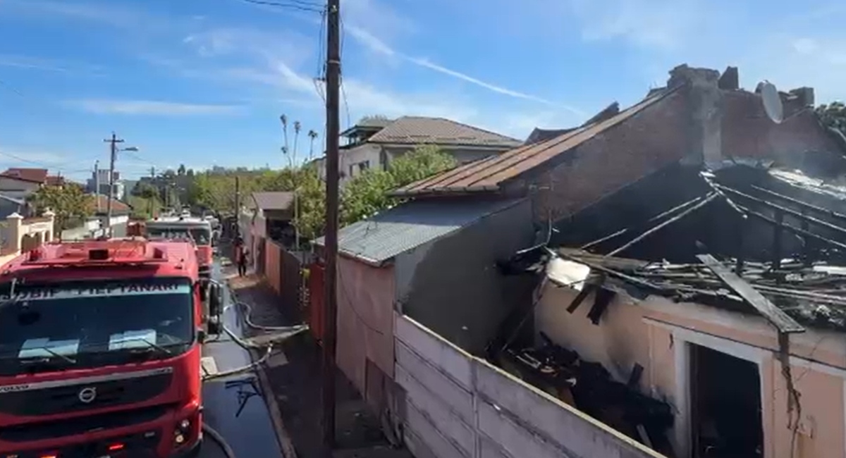 Incendiu puternic în Sectorul 5