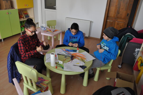 Criza de personal lasă copiii din Sectorul 3 în grija asistenților fără vechime. Peste 125 de cazuri de abuz extrem și trafic gestionate cu doar patru oameni | FOTO: DGASPC Sector 3