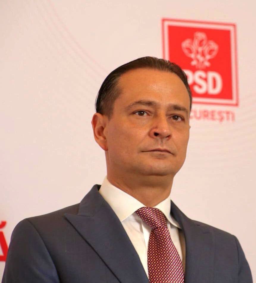 Băluță îl apară pe Nicușor Dan