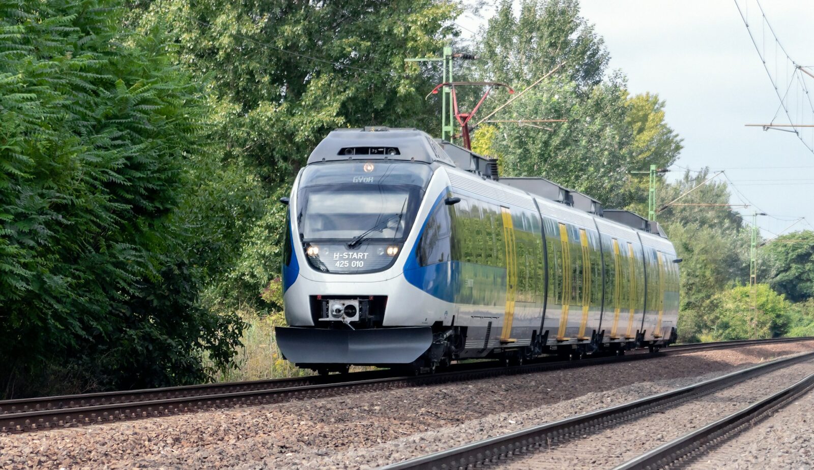 Trenuri pe hidrogen rute din București