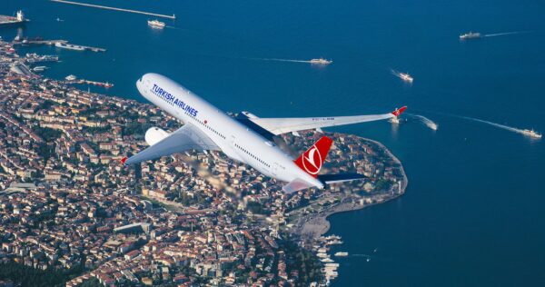 Turkish Airlines suplimentează cursele pe ruta București–Istanbul de pe Aeroportul Otopeni