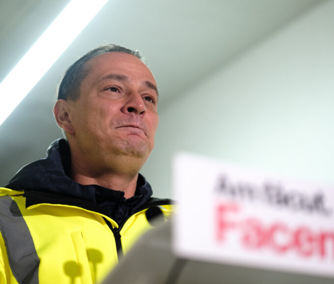 Daniel Băluță propune un buget de 2,2 miliarde de euro, similar cu al Primăriei Capitalei. Metroul spre Sud și Planșeul Unirii „umflă” finanțele locale controlate de liderul PSD