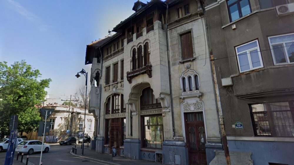 Un nou muzeu în Capitală. Cea mai veche farmacie, adăpostită de Casa Hotănaru, va fi restaurată și deschisă publicului