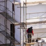 Factura finală, pentru reabilitarea a zece blocuri de pe Calea Rahovei, depășește șase milioane de euro. FOTO: FOTO: Inquam Photos/Virgil Simonescu