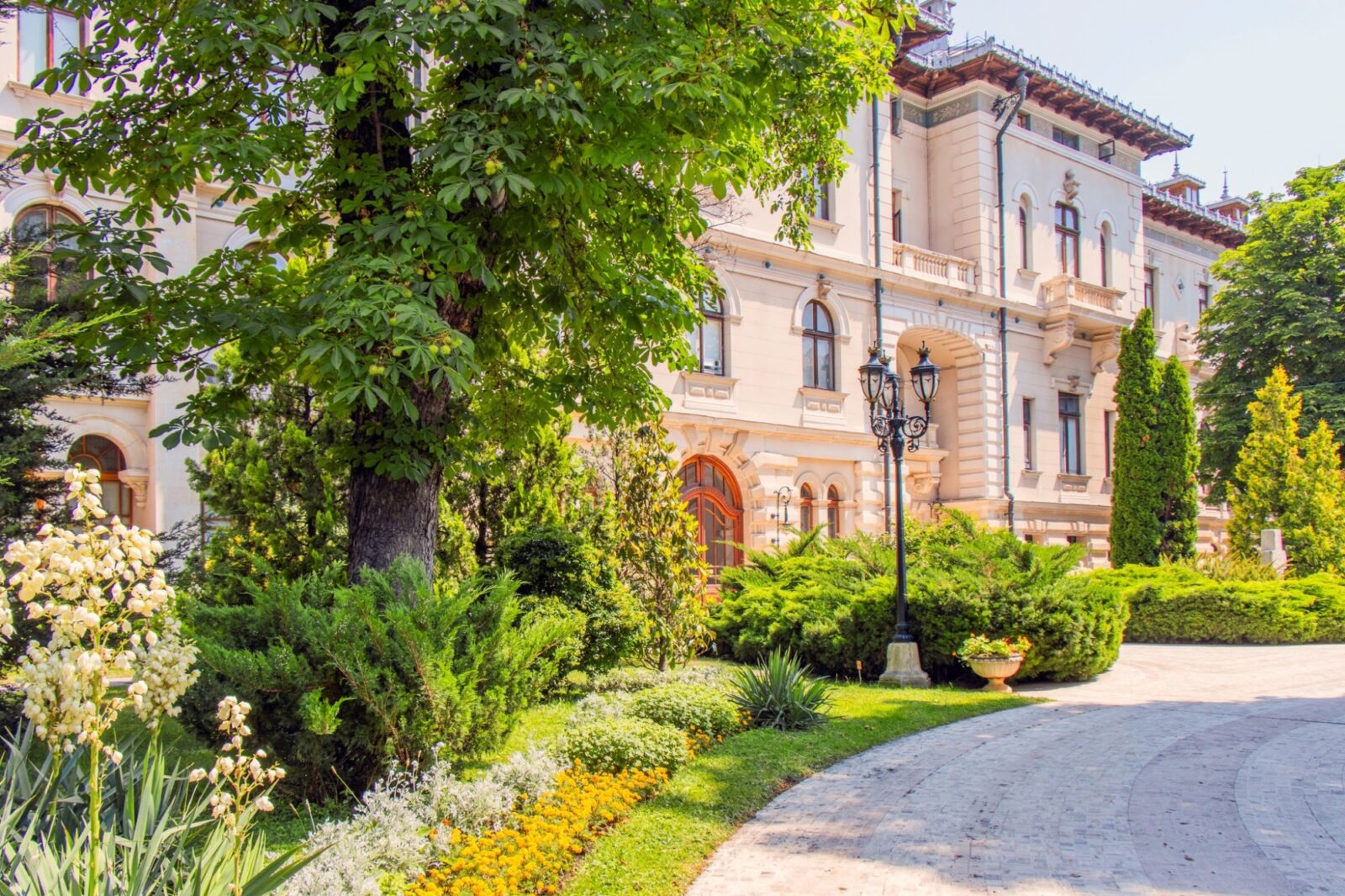 Ateliere pentru cei mici, la Cotroceni Summer School. Activitățile au loc între 21 iulie-14 august