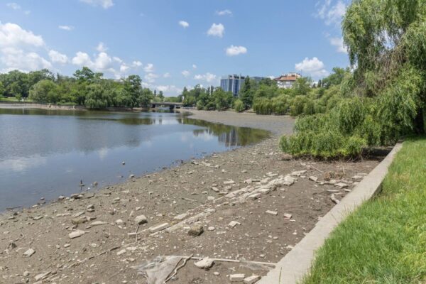 Ce îmbunătățiri își doresc bucureștenii să vadă în Parcul Herăstrău. Cei mai mulți au votat în favoarea toaletelor publice permanente | FOTO: Cătălin Anghel-Dimache