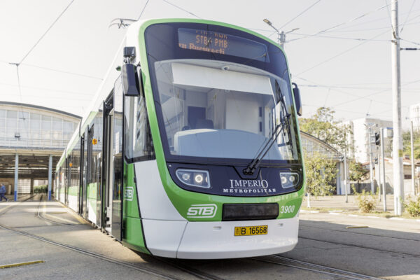 Tramvai deraiat pe linia 10