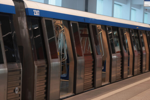 Tensiuni conducerea Metrorex plafinarea salariilor