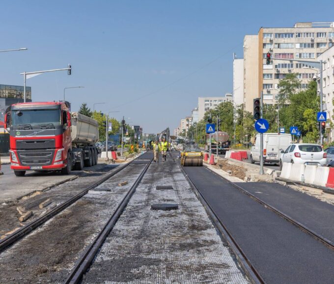 șantierele liniilor de tramvai