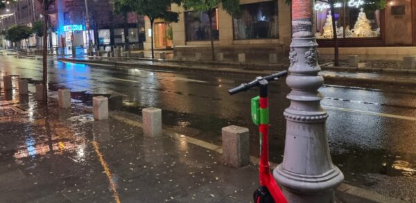 Ai trotinetă electrică? Nu ai voie în parcurile Capitalei. Ce alte vehicule electrice sunt interzise | FOTO: Arhiva