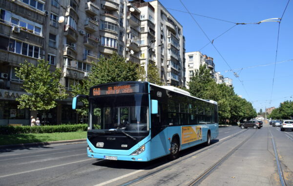 Lucrările la pasajul pietonal din zona Hala Laminor modifică traseul liniilor 640 și N109, de astăzi | FOTO: TPBI