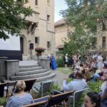 Film proiectat în grădina Muzeului Hărților Sentimental Value
