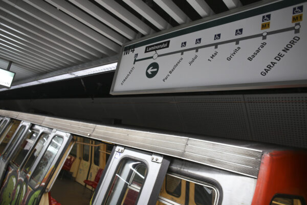 Ministrul Transporturilor despre reducerea activității Metrorex în contextul crizei energetice: „Nu am primit nicio propunere până acum”. Foto: Inquam Photos / Octav Ganea