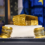 Când va fi expus Coiful de la Coțofenești. Începe prima etapă a intervenției directe asupra coifului | FOTO: Inquam Photos / Vincent Jannink