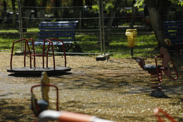 Peste 25 de milioane de lei pentru 10 locuri de joacă și trei spații verzi, în Sectorul 4. Cel mai scump proiect costă aproape 6 milioane de lei | FOTO: Inquam Photos / Mălina Norocea