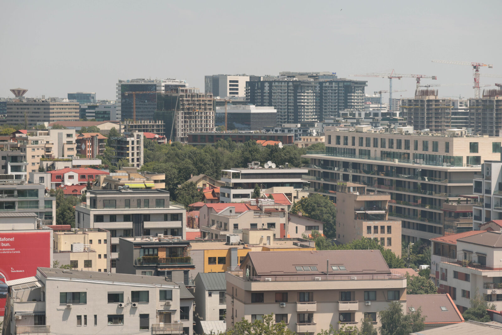 Trei cartiere din București cele mai scumpe din țară