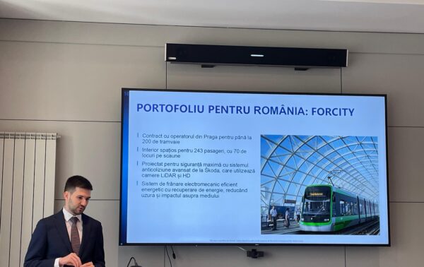 FOTO | Un nou competitor în transportul din Capitală. Skoda prezintă depouri smart și sisteme anticoliziune pentru tramvaie | FOTO: Alexandru Stan