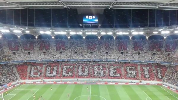 Amenzi de peste 16.000 de lei la meciul Rapid - Dinamo. Jandarmii au sesizat și două dosare penale pentru ultraj și petarde | FOTO: Dinamo București via FB