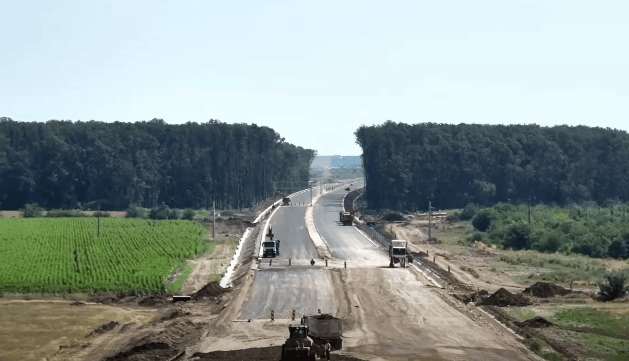 Lucrările la Autostrada A0 deviază traficul rutier pe DN7. Care sunt rutele alternative. FOTO: Cristial Pistol/FB