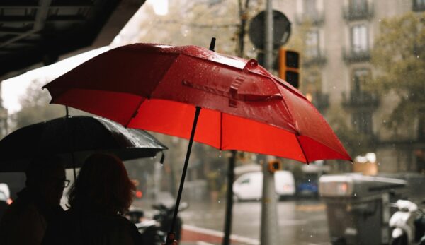 Vremea în București. Săptămâna începe cu temperaturi ridicate și furtuni, seara | FOTO: Unsplash