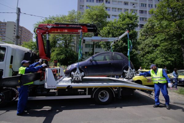staționarea vehiculelor pe domeniul public