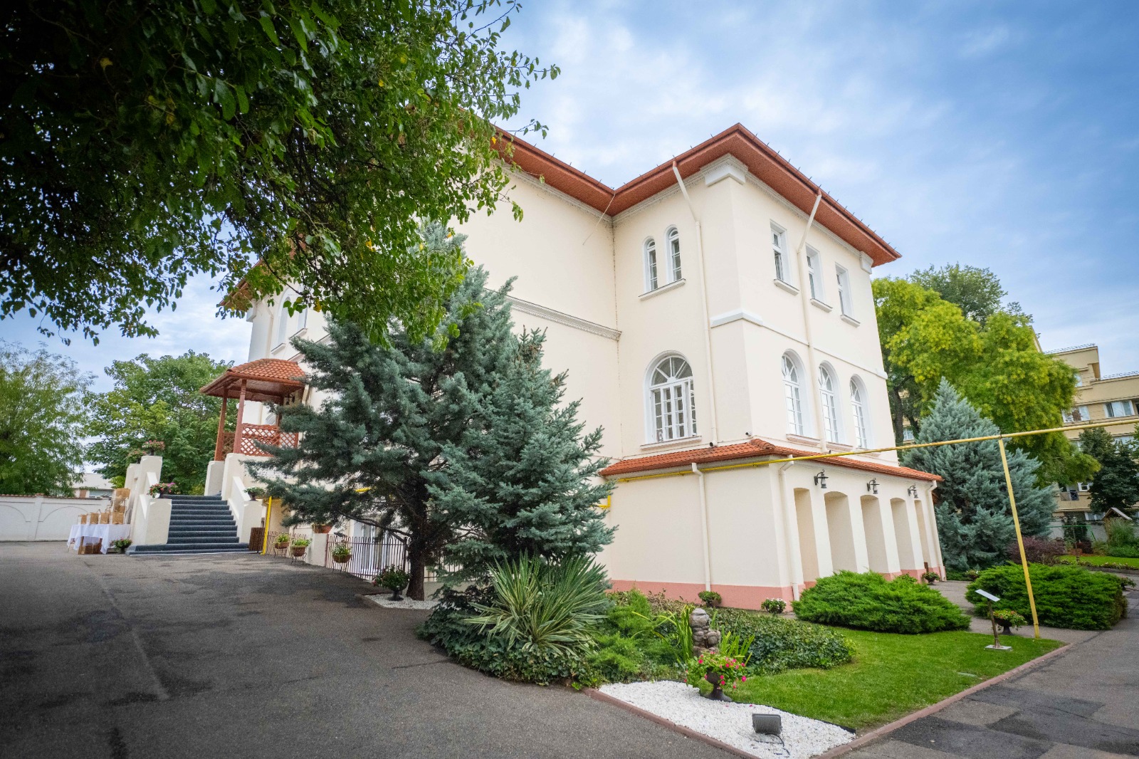 1.200 de copii din Sectorul 6 sunt așteptați la Conacul Golescu-Grant pentru mai multe cursuri gratuite. Înscrierile încep pe 10 septembrie | FOTO: DGASPC6