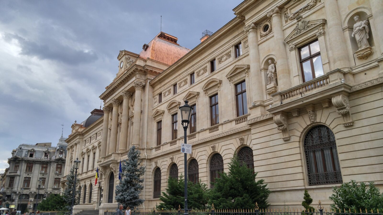 BNR lansează o coală numismatică la 190 de ani de la nașterea lui Eugeniu Carada | foto: BNR