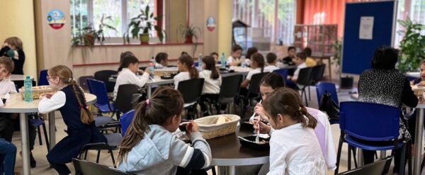 Mai mulți elevi înscriși și costuri suplimentare pentru proiectul „Educație pentru viață”, din Sectorul 1. After school cu peste 15 milioane de euro. FOTO: PS1