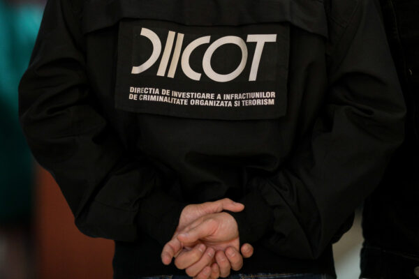 DIICOT a destructurat o rețea de traficanți care „alimenta” din Albania. Au fost ridicate peste 1,7 tone de droguri, cu o valoare estimată de 25 de milioane de euro | FOTO: Inquam Photos / Octav Ganea
