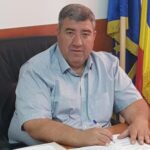 Ionel Robert Ștefan, fost primar în Ștefăneștii de Jos, condamnat la 9 ani de închisoare pentru „viol în formă continuată” asupra unei fete de 12 ani. Copila a rămas însărcinată iar prescripția a șters acuzațiile de șantaj