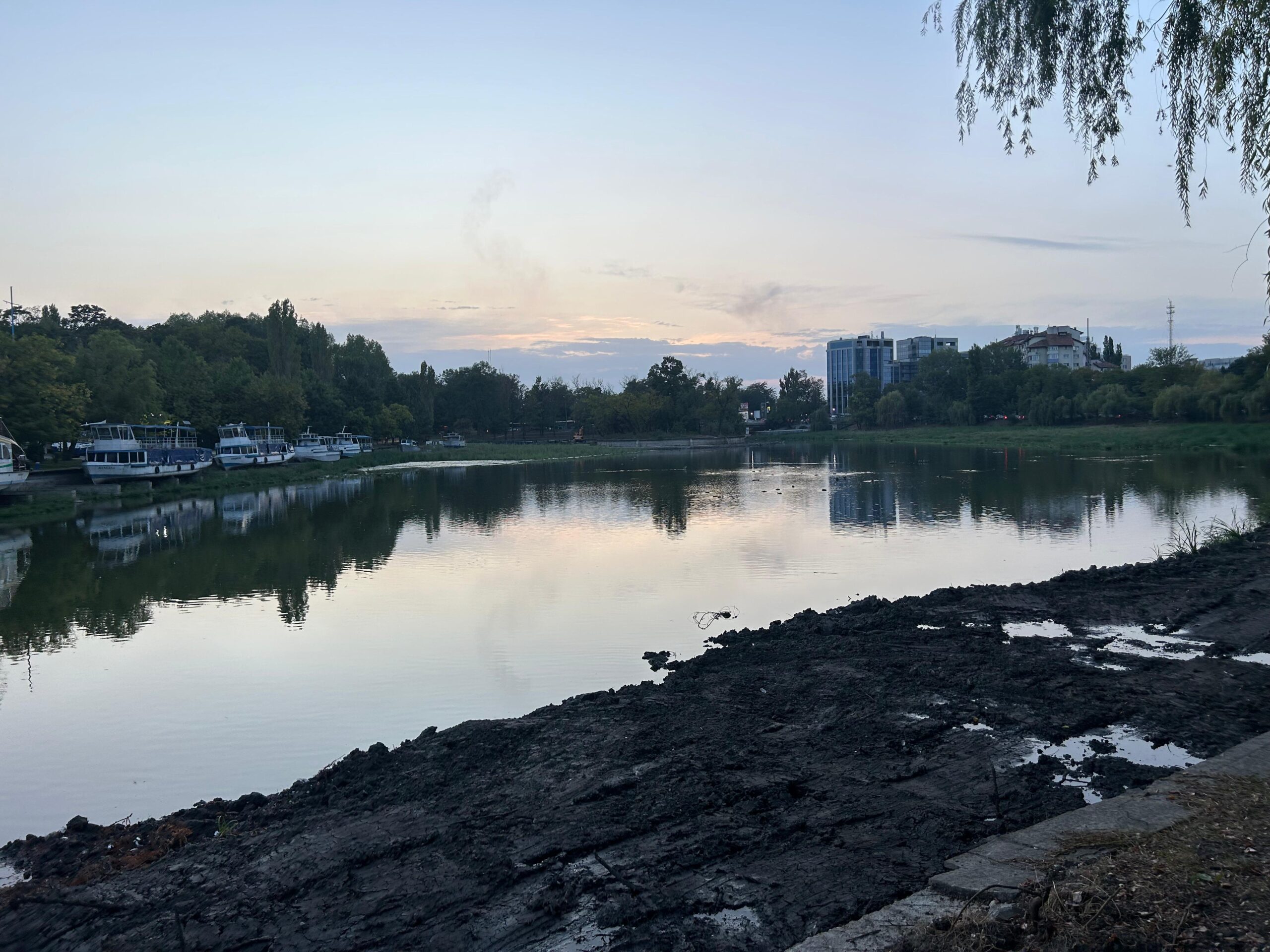 lacul Herăstrău golit