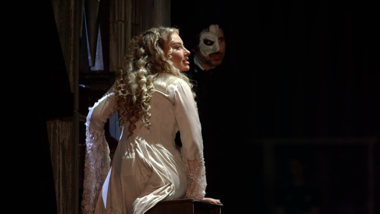 Escrocherie cu bilete pentru spectacolul „Fantoma de la Operă”. Opera Națională București avertizează: „Nu cumpărați de la persoane fizice”