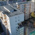 Demolarea etajelor superioare blocul din Rahova