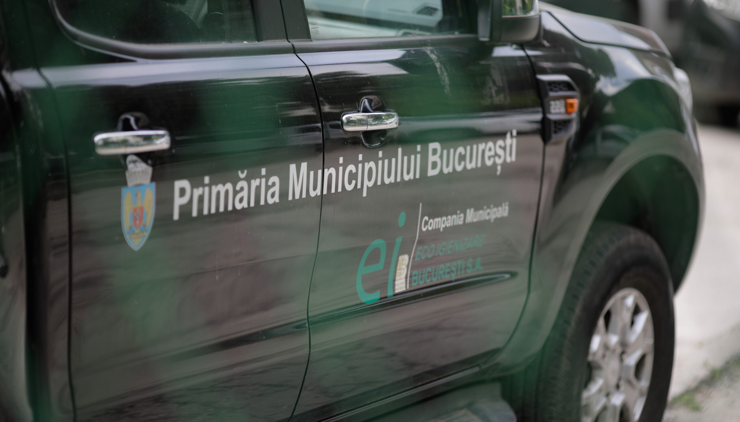 Vârstnicii vulnerabili din Sectorul 6 ar putea primi ajutor financiar pentru salubrizare, dezinsecție și deratizare. Proiectul așteaptă votul consilierilor locali