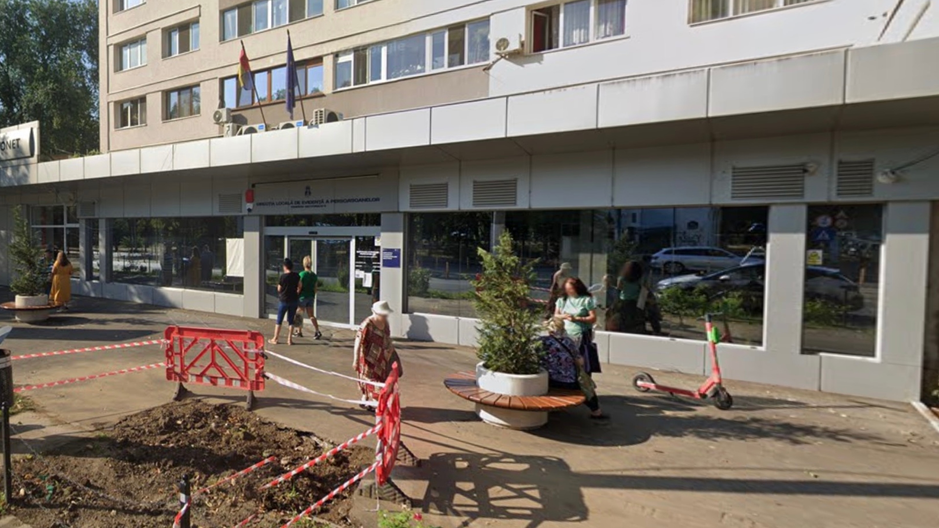 Un nou club pentru seniori în Giulești. Primăria Sectorului 6 vrea să transforme fostul sediu al Direcției de Taxe și Impozite într-un centru social