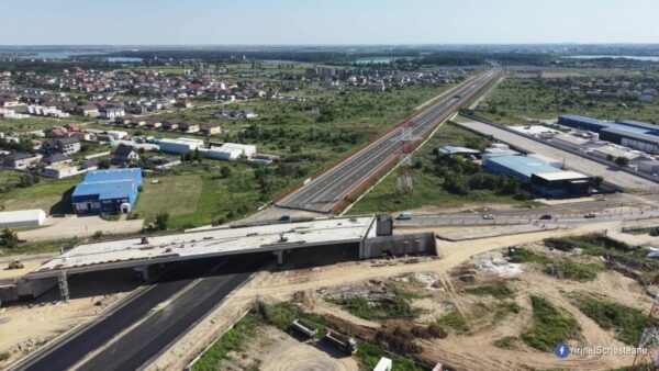 între A2 și A3