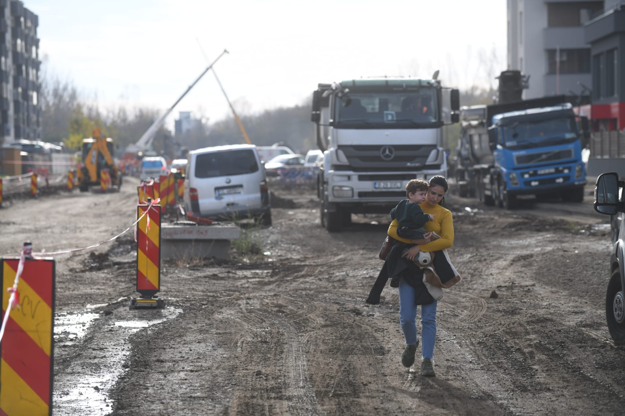 Sector 6 | Avansează lucrările la drumul Valea Largă. Ar trebui dat în folosinţă în vara viitoare