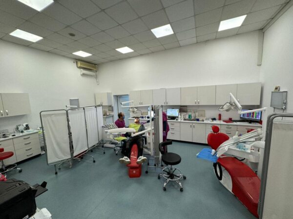 Servicii medicale gratuite sau la prețuri modice, la Complexul Multifuncțional „Sf. Andrei”. FOTO: complexulsfantulandrei.ro