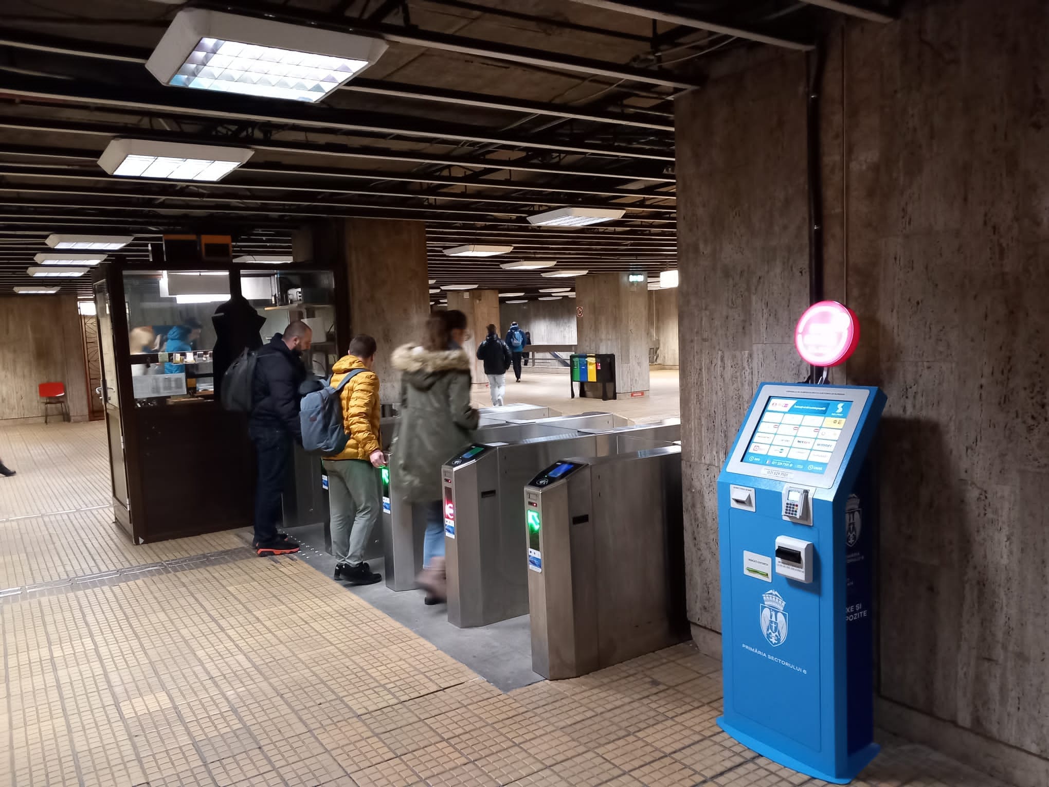 Sector 6 I Rețeaua de automate pentru plata taxelor și impozitelor, extinsă în stațiile de metrou
