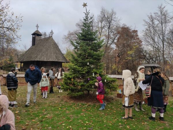 Târgul „Savori de Toamnă”, la Muzeul Satului anunță intrarea în Postul Crăciunului. FOTO Muzeul Satului