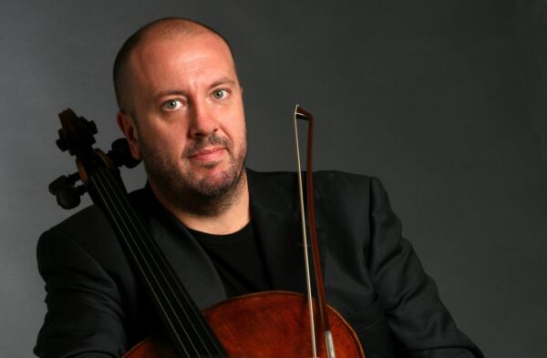 Violoncelistului Enrico Dindo, recital cu pianistul Mikhail Mordvinov. Foto: Fulvia Farassino