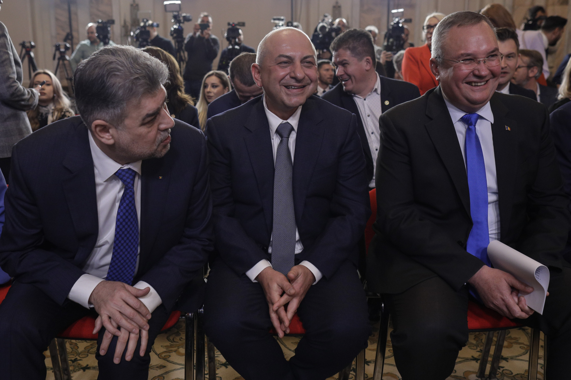 Cătălin Cîrstoiu, prezentat oficial drept candidat al PNL-PSD, în cursa pentru Primăria Capitalei. Ciucă: „Ştie să taie şi să vindece”