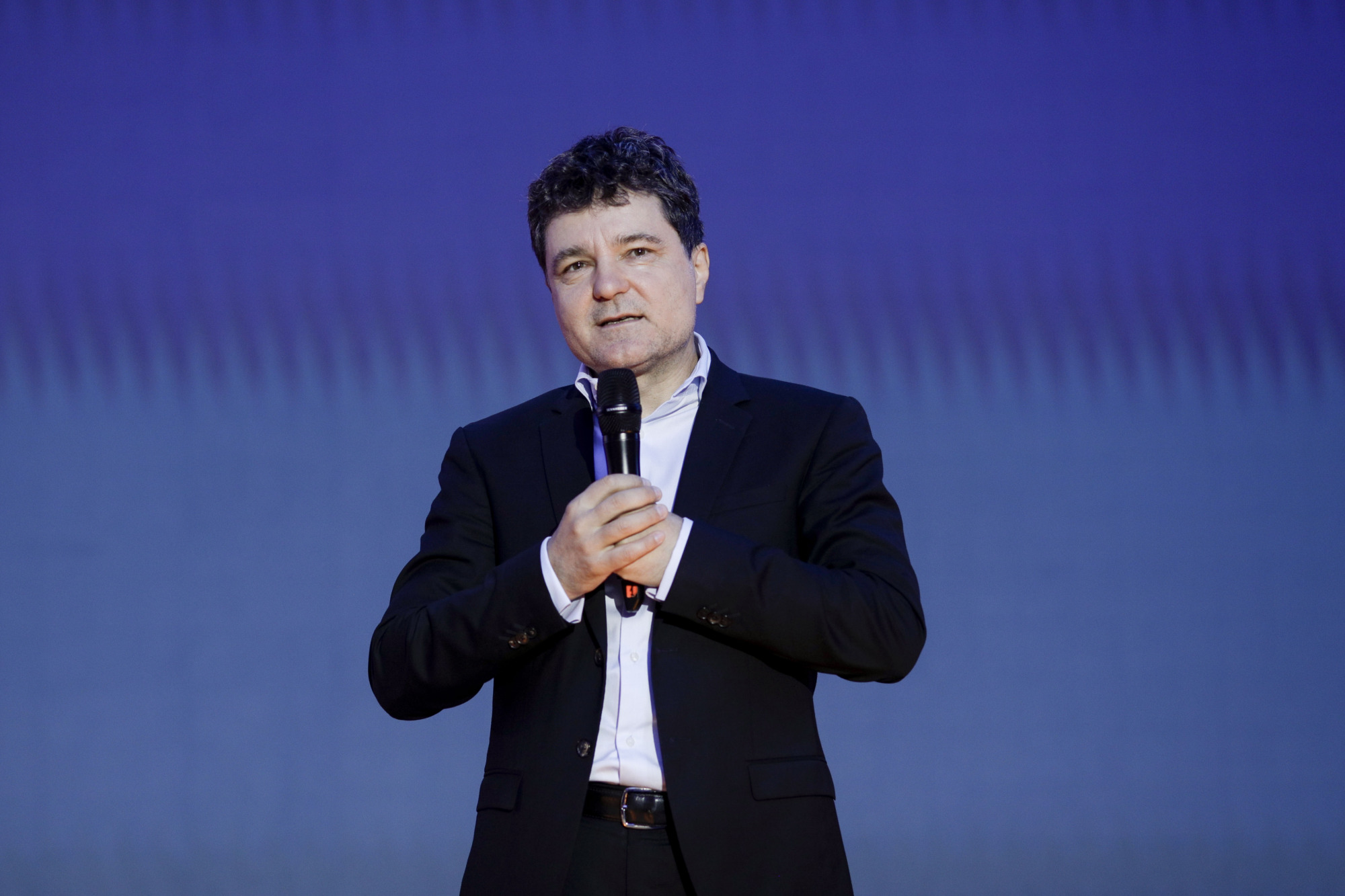 Nicușor Dan despre temperaturile ridicate din Capitală: „S-a construit dens, fără nicio regulă”