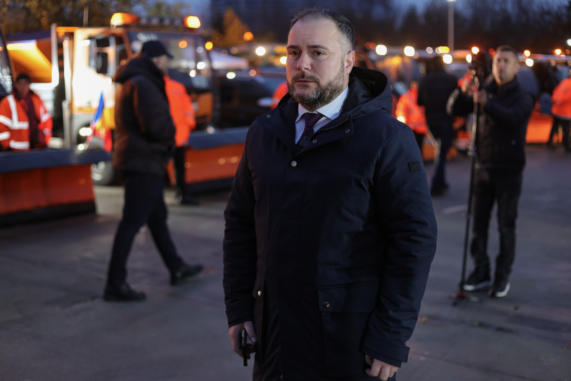 Sector 2 | Războiul deszăpezirii: Primăria plătește zilnic aproape 45.000 de euro, „taxă de așteptare” a zăpezii