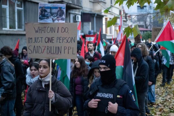 Protest pentru Palestina sâmbătă, în fața Teatrului Național: „Fără sărbători și anul acesta”