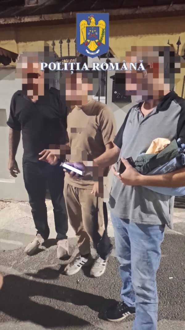 Migranţi ilegali prinşi pe DN6, în Cornetu.