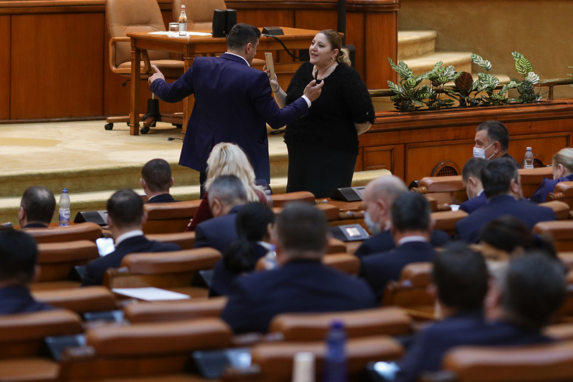 Simion și Becali sunt candidați AUR pentru Camera Deputaților în București, alături de Șoșoacă.