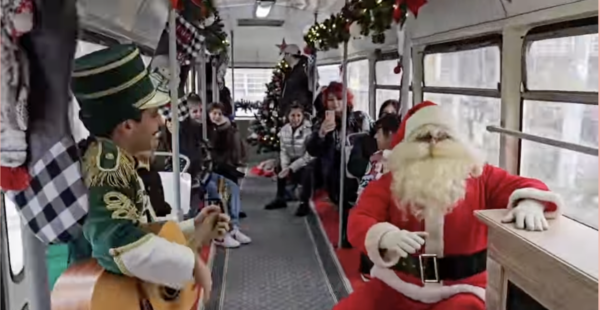 Tramvaiul lui Moș Crăciun. Foto STB