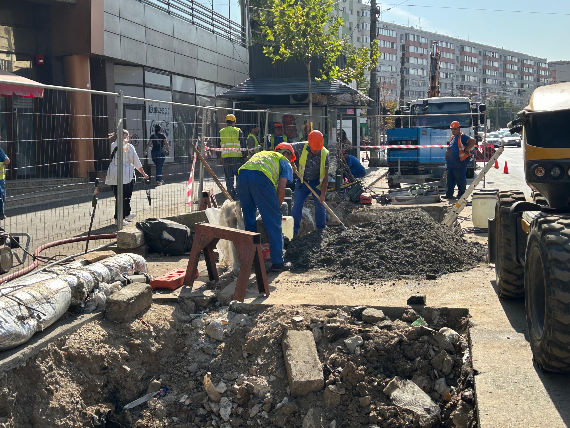 TERMOFICARE | Aproape 650 imobile rămân fără apă caldă pentru noi lucrări de modernizare la rețea